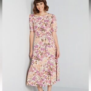 Princess Highway NWT Mod Cloth Sweet as Honey Floral Midi Dress 14